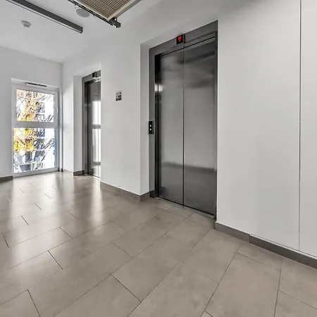 Magnolia Bloom By Bookinghost