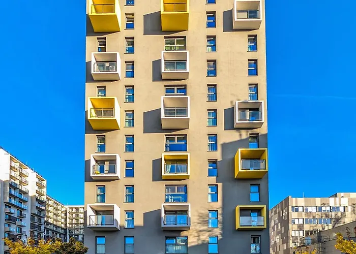 Magnolia Bloom By Bookinghost